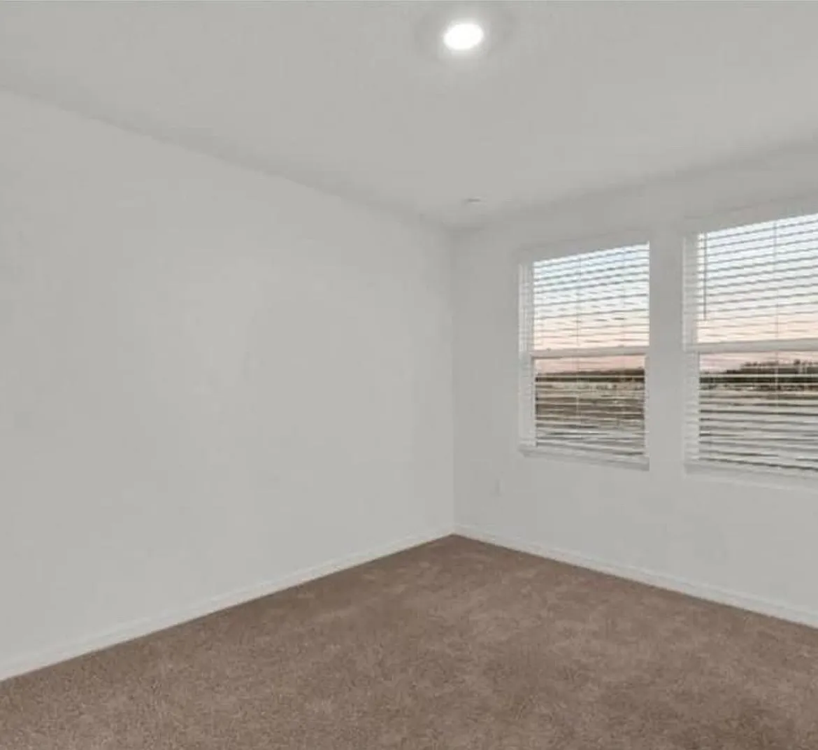 2 bed, 1275 sqft, $1,650 — Photo 3