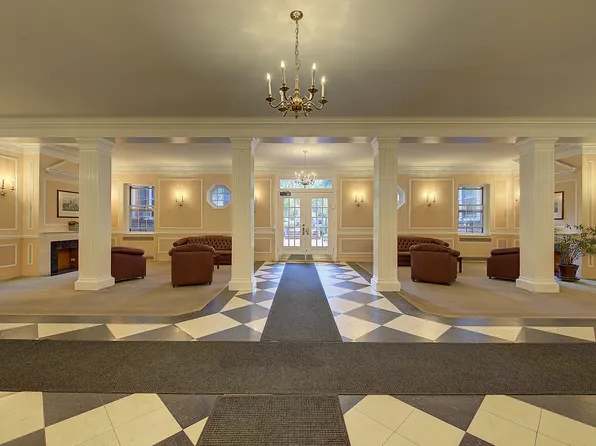 117-01 Park Lane South image 31 of 34