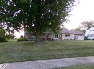 1104 S Benson Blvd, Freeport, IL 61032