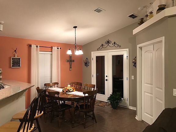 2nd image of 4321 Village Oak Ln