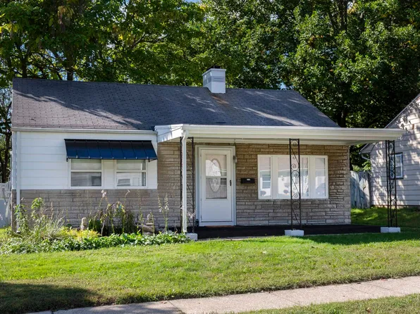 3719 Carroll St, South Bend, IN 46614
