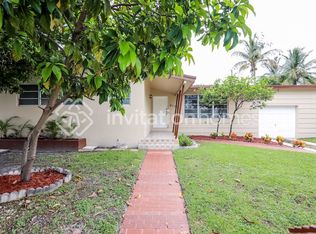 8320 SW 16th St, Miami, FL 33155