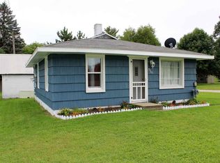 2040 E Coggins Rd, Pinconning, MI 48650