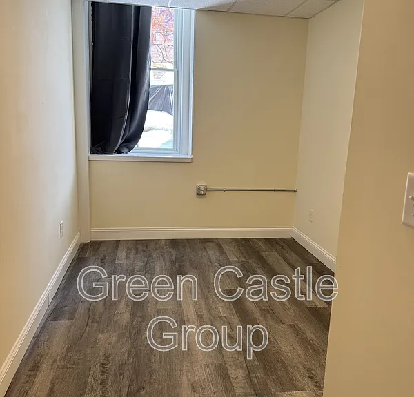 260 College St #14 — Photo 5