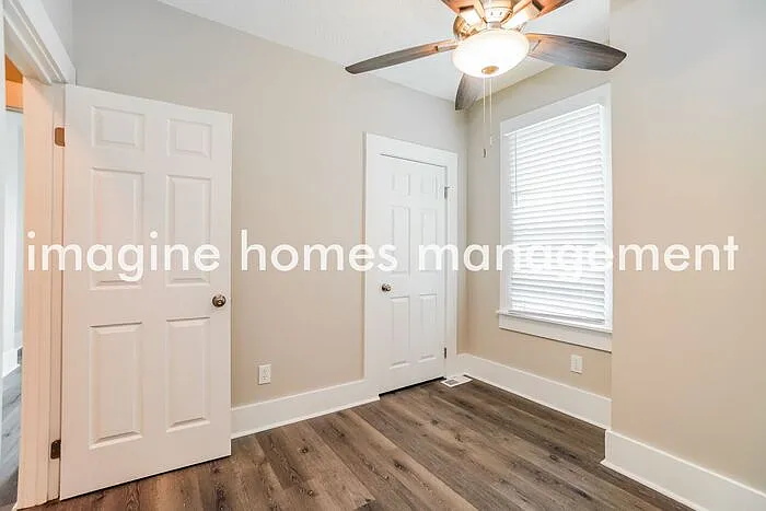 886 E Fulton St #1 — Photo 10