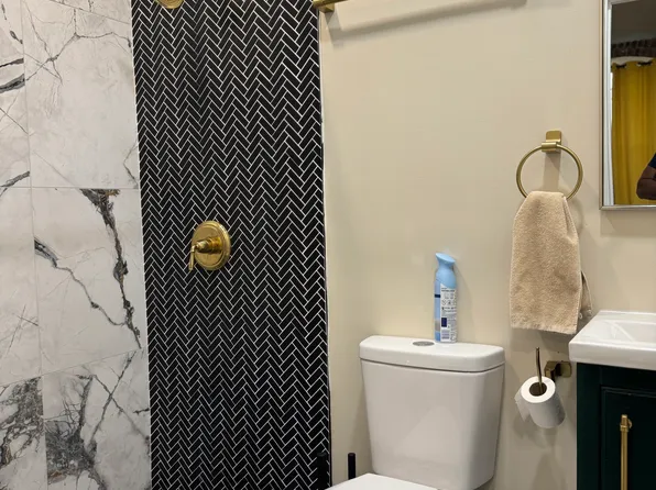 812 Ocean Avenue image 20 of 33