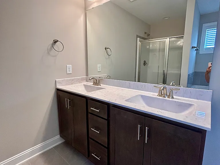 104 Wicklow Ct — Photo 23