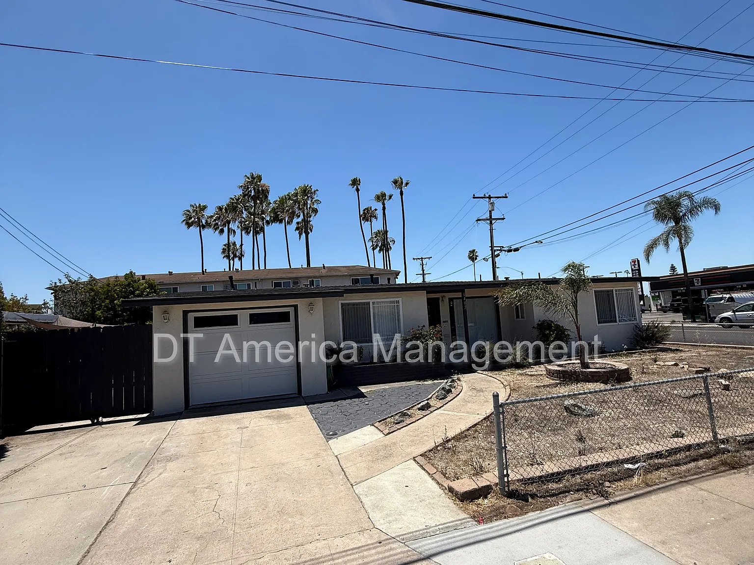 5 bed, 1332 sqft, $6,000 — Photo 1