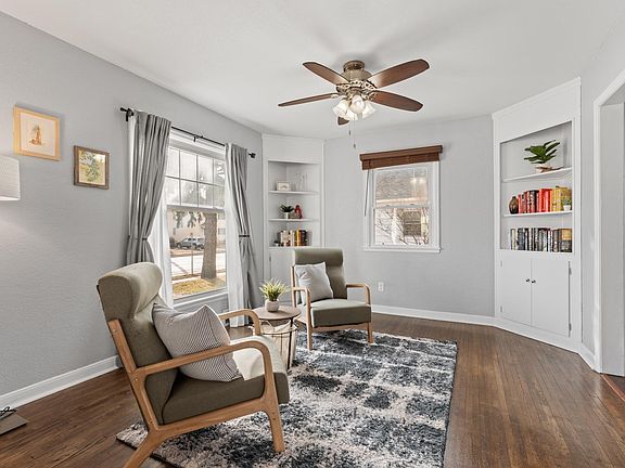 5th image of 1053 3rd Ave SE