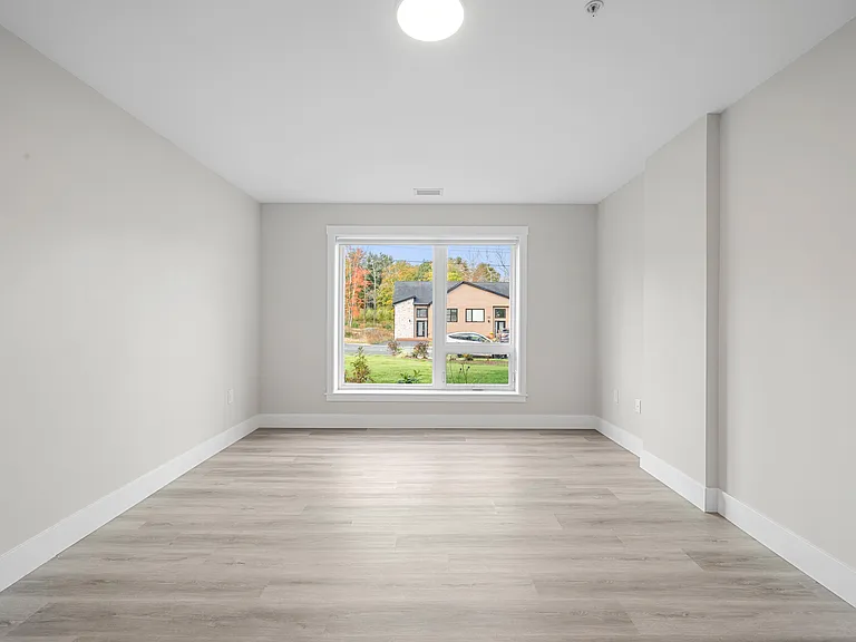 29 Heckman Ave — Photo 3