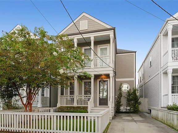 2nd image of 2612 Cadiz St