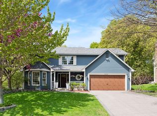 6206 Cascade Pass, Chanhassen, MN 55317