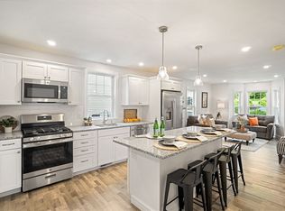 14 Porter St #14, Woburn, MA 01801