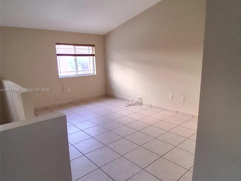 17318 NW 74th Ave #202 — Photo 8