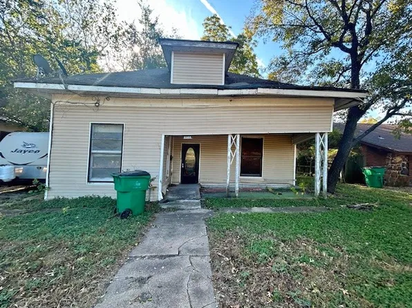 1106 E Texas Ave, Mart, TX 76664