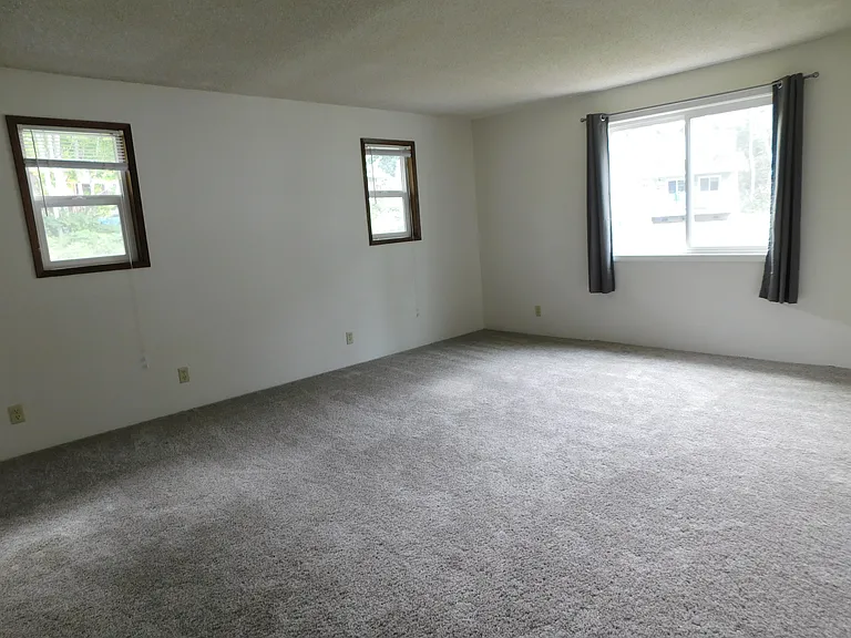 4150 Dumas Ave — Photo 6