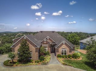 2207 Cartel Dr, Lebanon, TN 37087