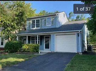 13512 Coates Ln, Herndon, VA 20171