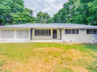 625 Emerald Dr, Villa Rica, GA 30180