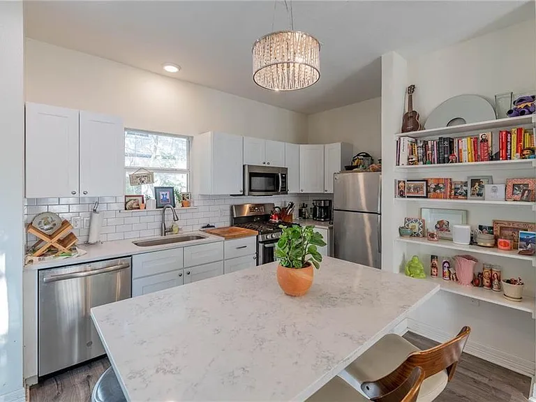 1198 E M Franklin Ave — Photo 11