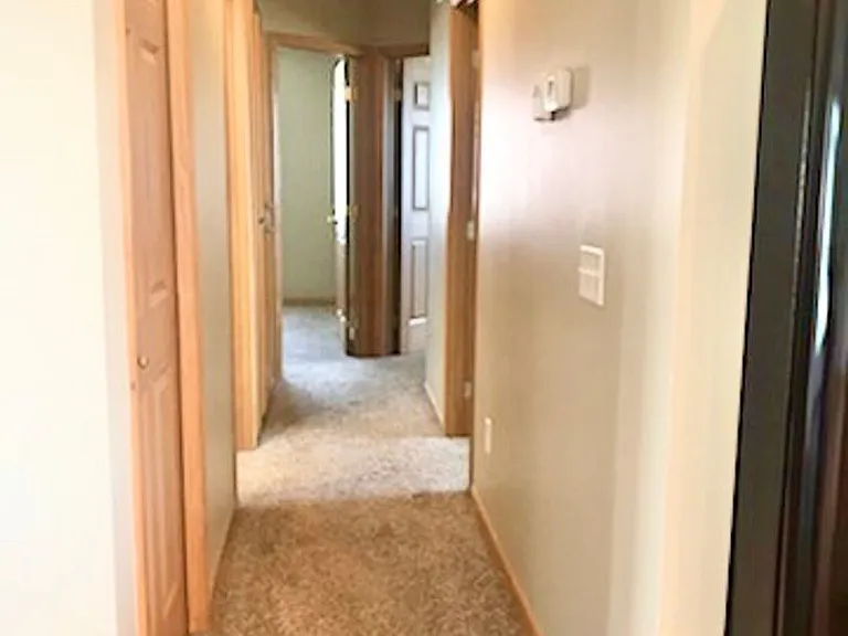 804 Harrison Dr — Photo 8