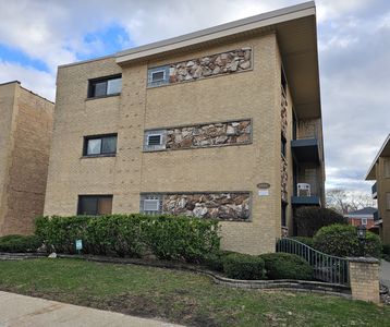 6864 N Northwest Hwy APT 1A, Chicago, IL, 60631