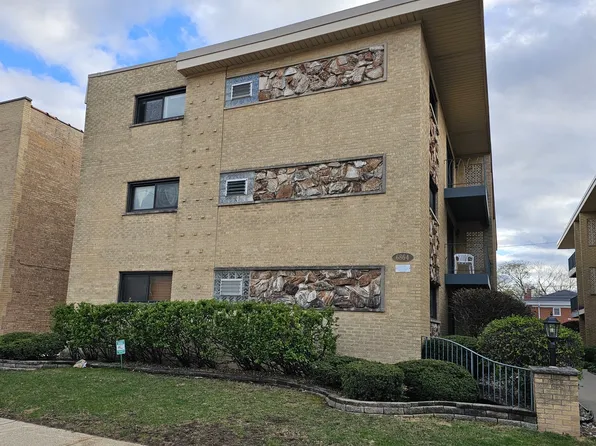6864 N Northwest Hwy APT 1A, Chicago, IL 60631