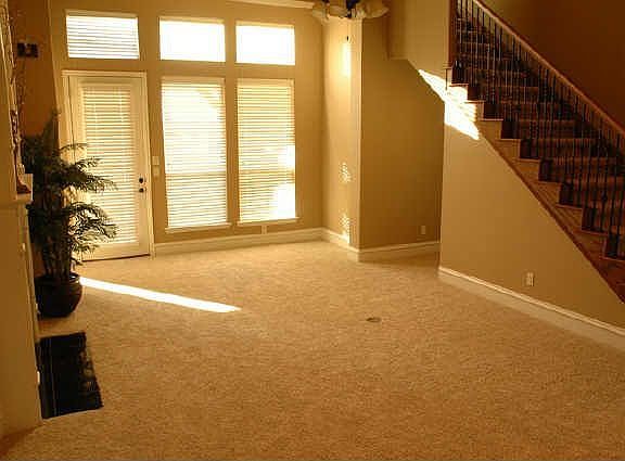 5th image of 12853 Prince Edward Ln