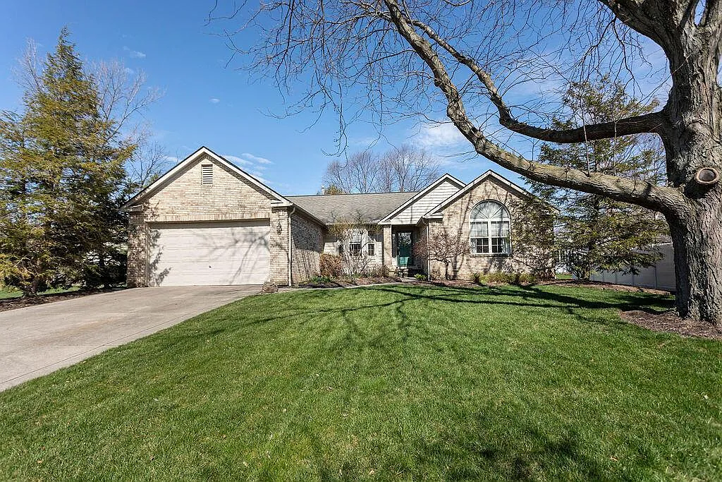 4648 Barnwood Ct photo 1