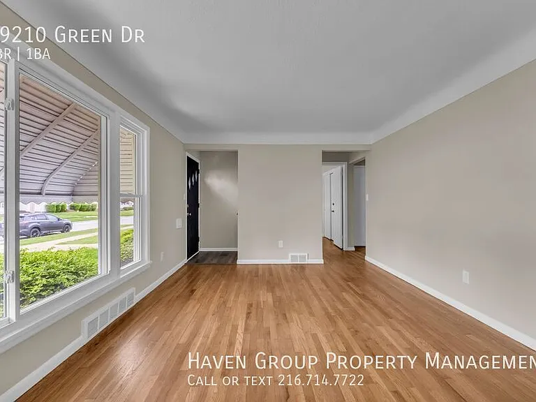 29210 Green Dr — Photo 5