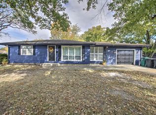 3516 N Macarthur Rd, Decatur, IL 62526