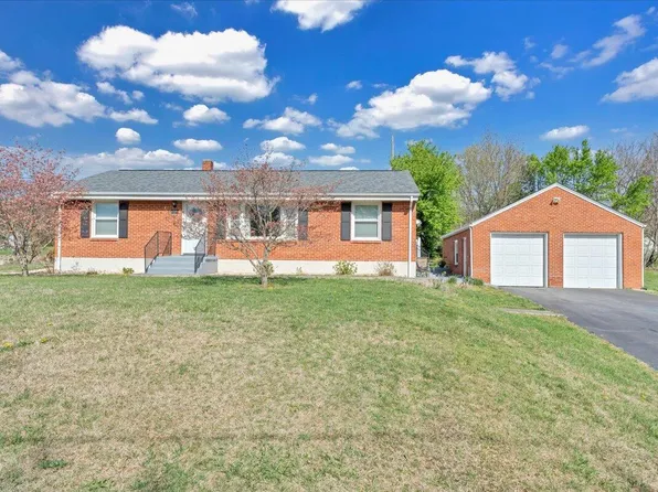 6506 Laban Rd, Roanoke, VA 24019