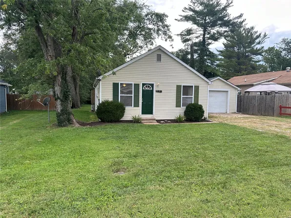 7105 Sunny Dr, Barnhart, MO 63012