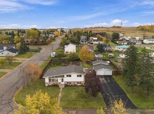 5013 W 47th St, Valleyview, AB T0H3N0