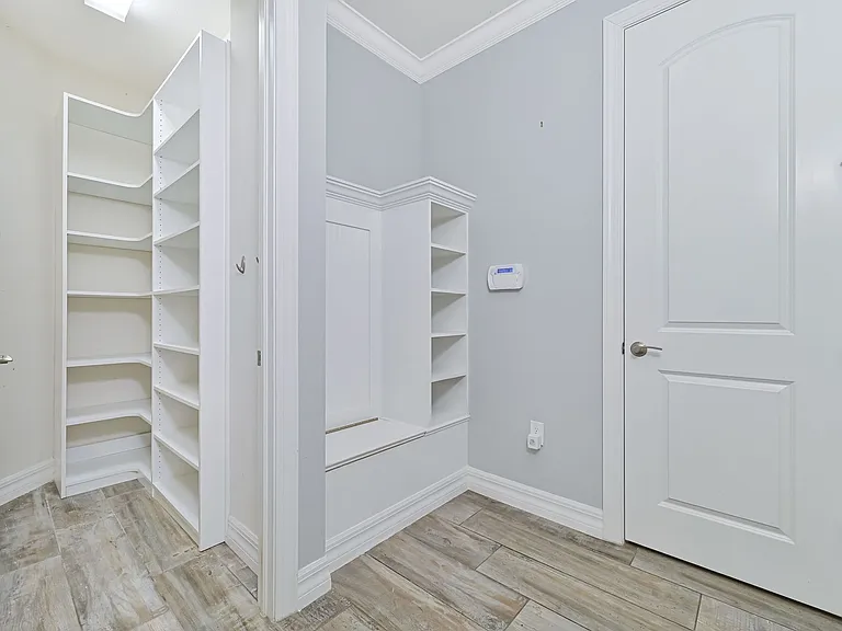 14589 Laguna Dr — Photo 26