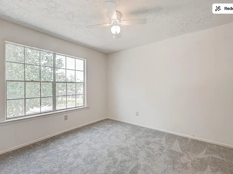 9910 Towne Brook Ln — Photo 5
