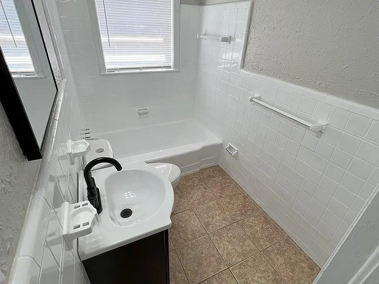 905 Wright Dr #905 — Photo 10