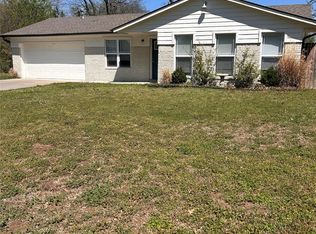 1118 W 16th Pl, Claremore, OK 74017