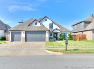 1121 W 88th St S, Tulsa, OK 74132