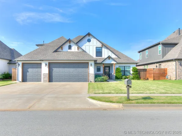 1121 W 88th St S, Tulsa, OK 74132