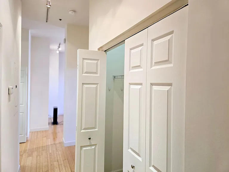4500 Olive St — Photo 6