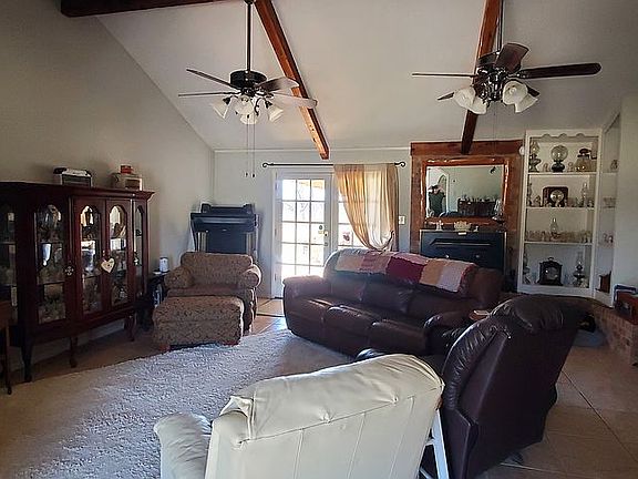 2nd image of 319 Meadow Ln