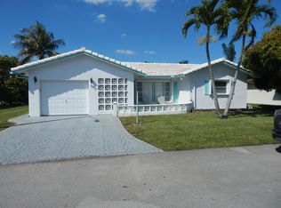 6805 NW 77th St, Tamarac, FL 33321