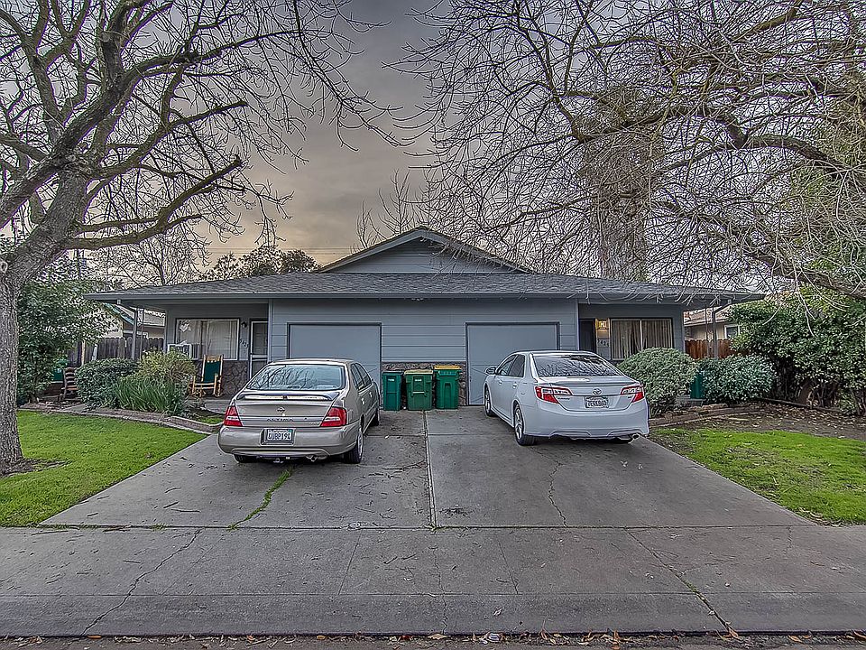 1st image of 5423 Holiday Dr