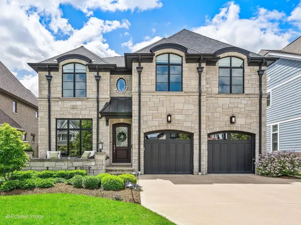 137 Joanne Way, Elmhurst, IL 60126