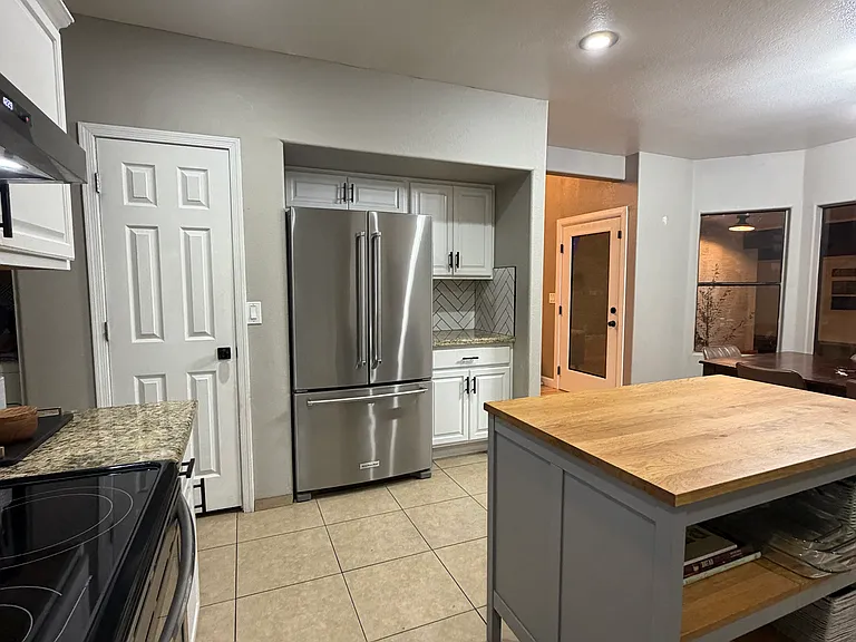 965 E Gila Ln — Photo 37