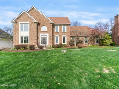 801 Oxmoor Woods Pkwy, Hurstbourne, KY, 40222