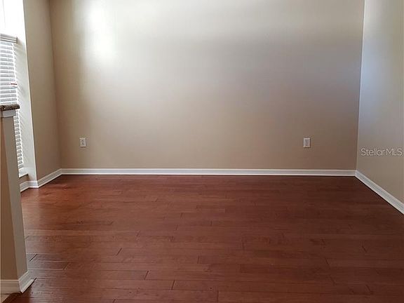 3rd image of 30728 Birdhouse Dr