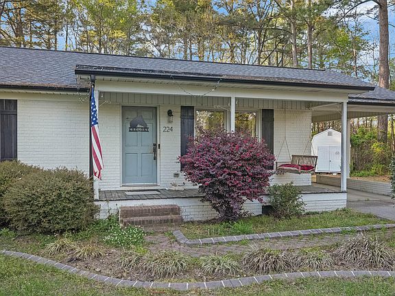 5th image of 224 Highland Dr