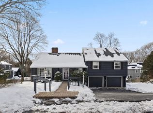 20 Flint Cir, Andover, MA 01810